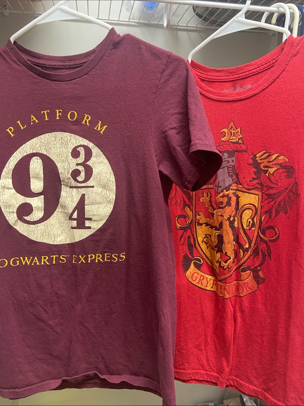 Warner Bros. Hogwarts Platform 9 3/4 Burgundy Tee & Gryffindor Red Crest Tee